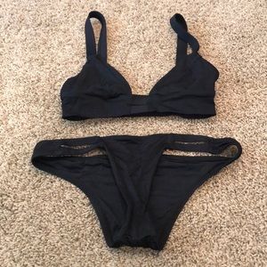 Black bikini